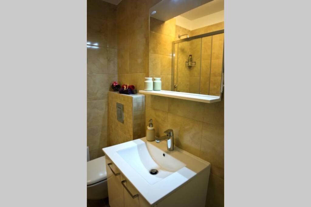 Lacroma Apartment Dubrovnik Bagian luar foto